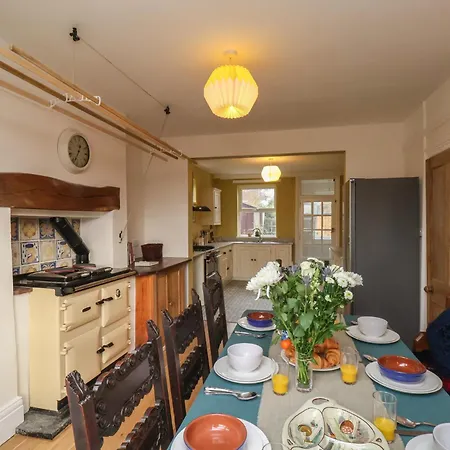 The Manse * Mickleby