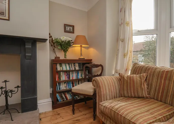 Hawthorn House *